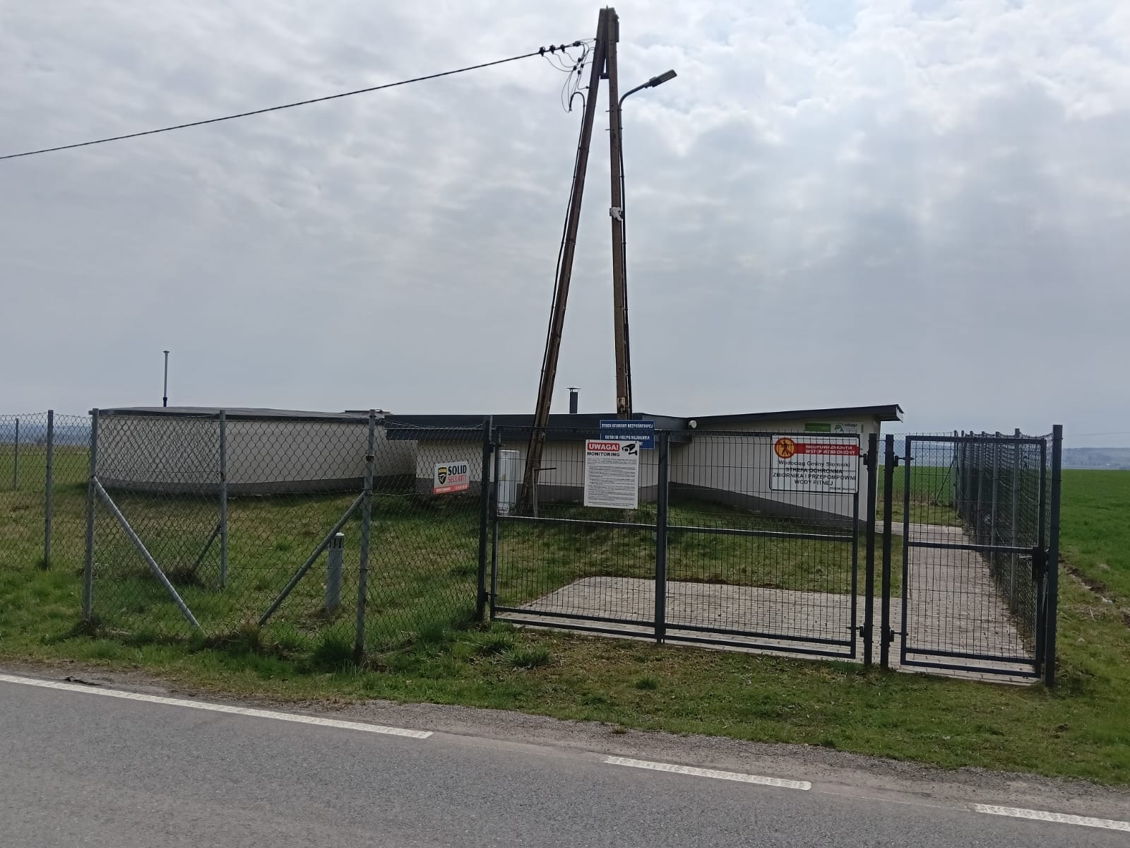 Ujęcie wody / zbiornik wodociągowy – Lipna Wola