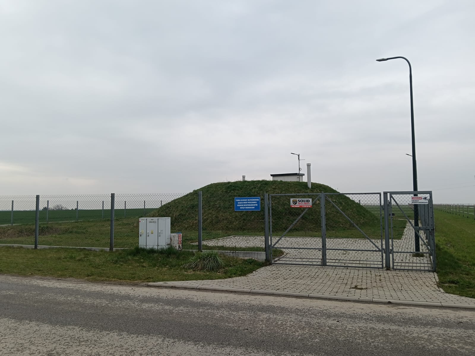 Zbiornik wodociągowy – Trątnowice